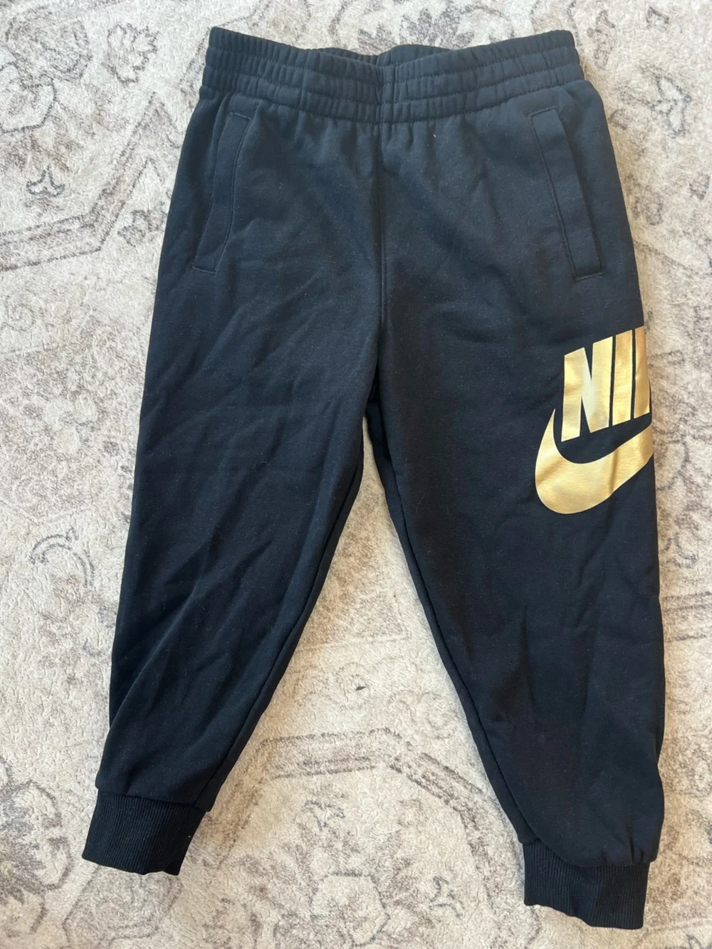 Kids' Sportswear Club Fleece Logo Joggers black and gold
